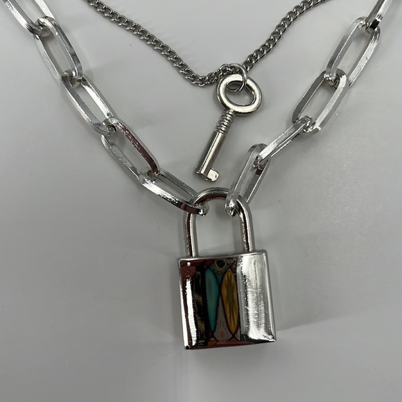 Silver Lock Key Link Double Layer Necklace - Picture 3 of 3